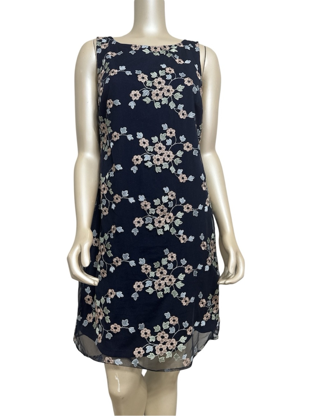 NWT. Karl Lagerfeld floral sleeveless dress